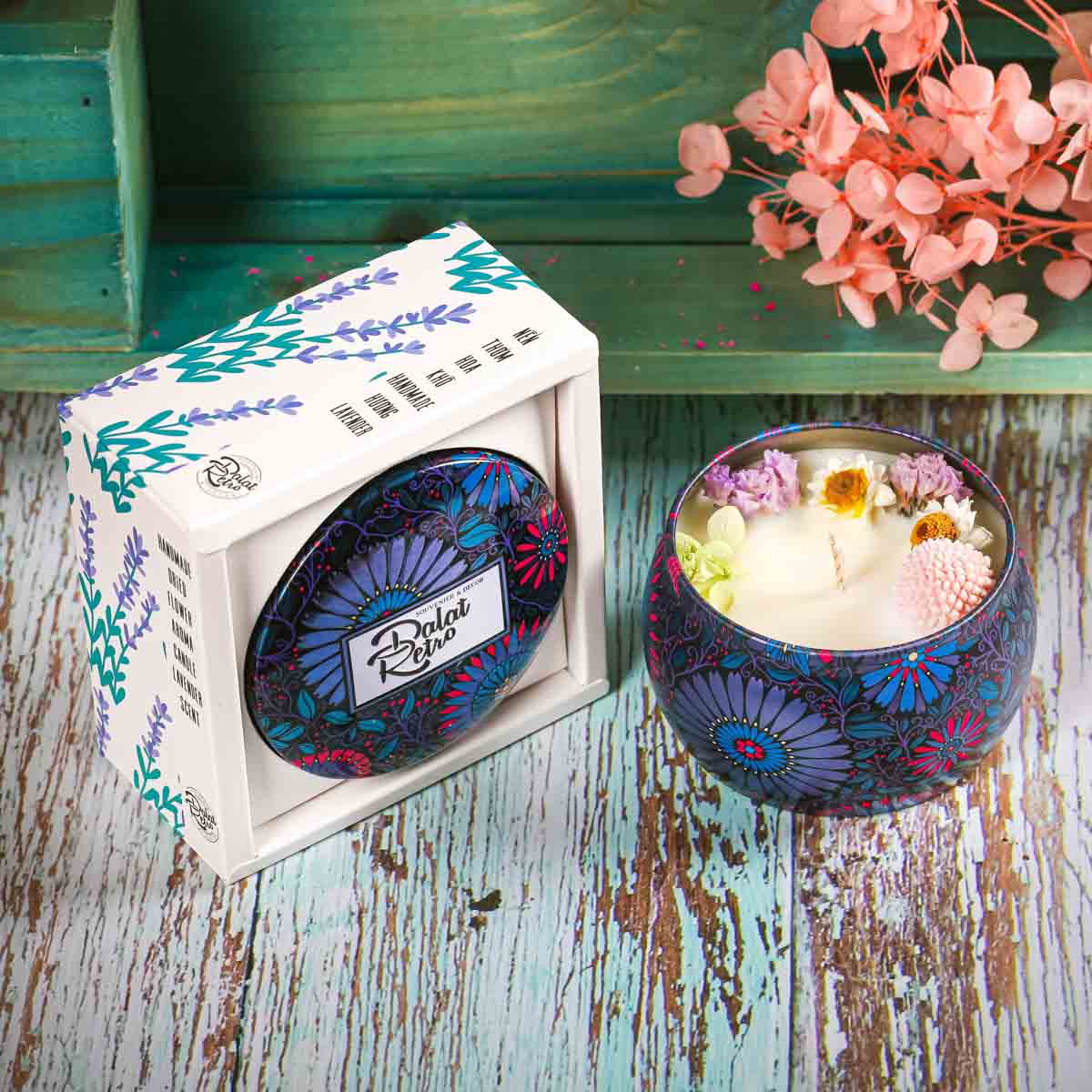 Nến thơm hộp thiết hoa văn: Oải hương Lavender